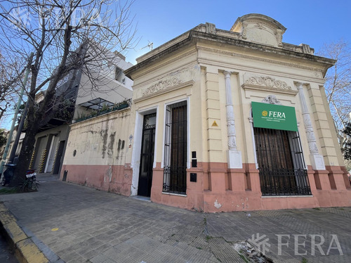 Venta Casa 3 Ambientes En Parque Patricios
