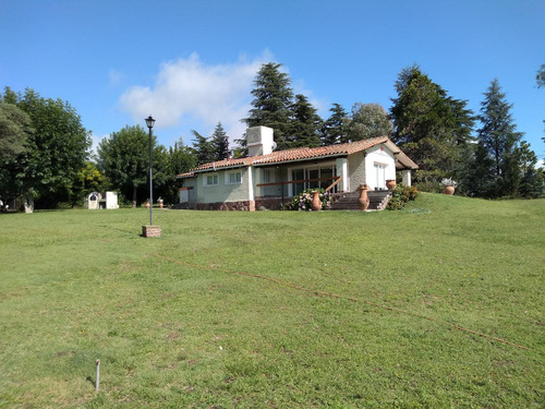 Imagen 17 de 22 de Casa Venta - 3 Dormitorios 2 Baños - 6222mts2 Totales - Villa Parque Siquiman