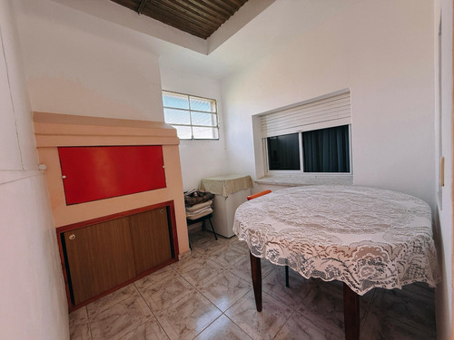 ¡¡casa Excelente, Lista Para Mudarte!! Calle Mitre Al 800