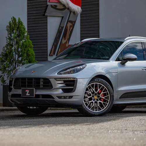 Porsche Macan gts 3.0