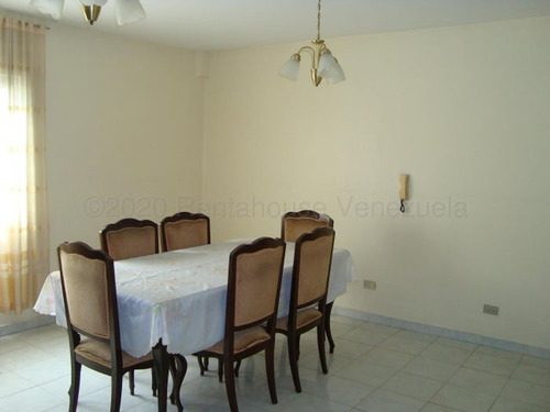 Los Chorros Edificio Comercial En Venta Mls #25-21914 Sl