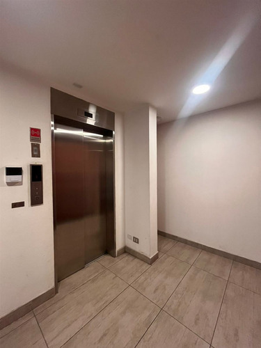 Se Vende Penthouse 2d, 2 Estac.y Bod. Metro Geronimo De Alde