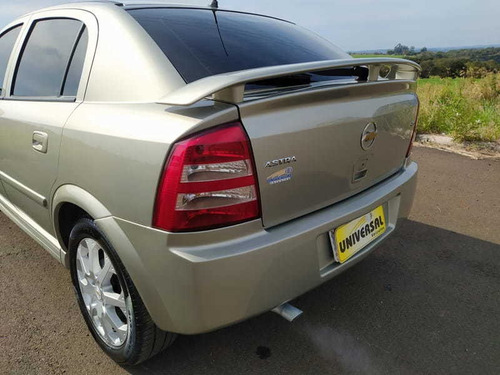 Imagem 6 de 10 de Chevrolet Astra Hb 4p Advantage 2011