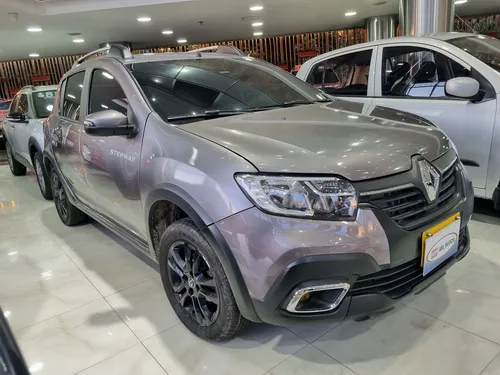 Renault Stepway 1.6 Intense Automática