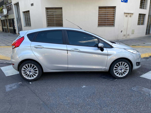 Ford Fiesta Kinetic Design 1.6 Se 120cv 2016