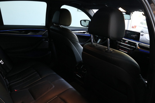 Imagen 12 de 18 de Bmw 540i