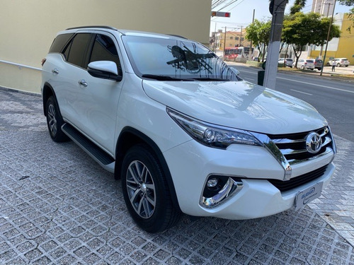 Toyota Hilux Sw4 2.8 Srx 4x4 7 Lugares 16v Turbo Intercooler