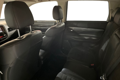 Mitsubishi Outlander (IN) 2.0 GLX AT 4X2