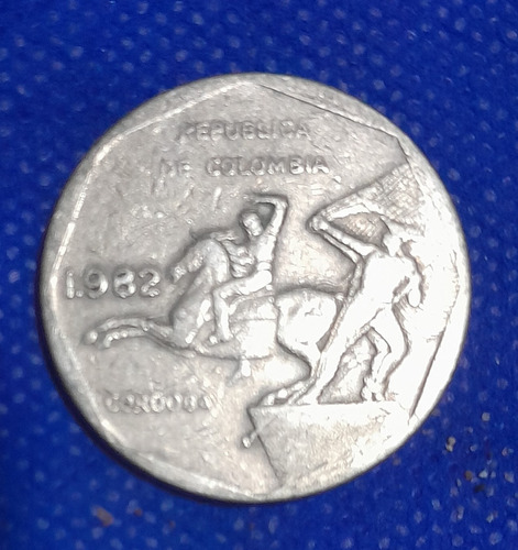 Moneda De 10 Pesos Año 1982, Buen Estado 