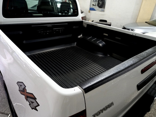 Imagen 16 de 22 de Toyota Hilux 2017 2.4 Cd Dx 150cv 4x4