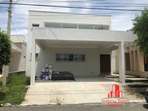 Casa Alto Padrão À Venda Em Tremembé/sp - 1021