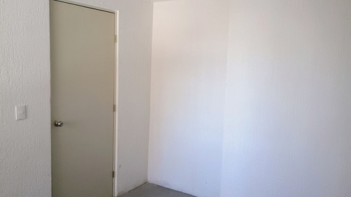 Departamento En Venta-jardin De Petunia, Jardines De Castalias, Rancheria Buenavista, Zumpango, Edomex (30659536988)