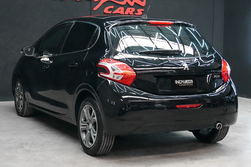 Peugeot 208 1.6 Feline