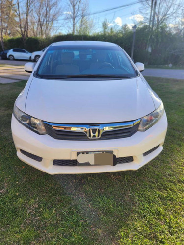 Honda Civic 1.8 Lxs Mt