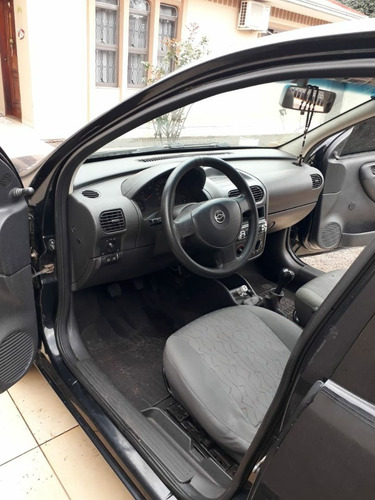Chevrolet Corsa Sedan 2006 1.0 Maxx Flex Power 4p