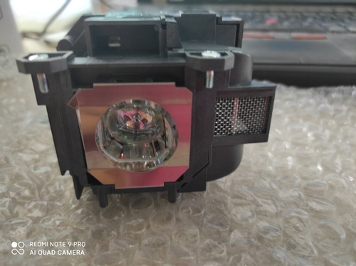 Imagen 2 de 8 de Lampara Para Proyector No Original Con Carcasa Epson Elplp88