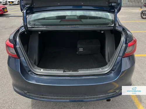 Mazda 2 GRAND TOURING