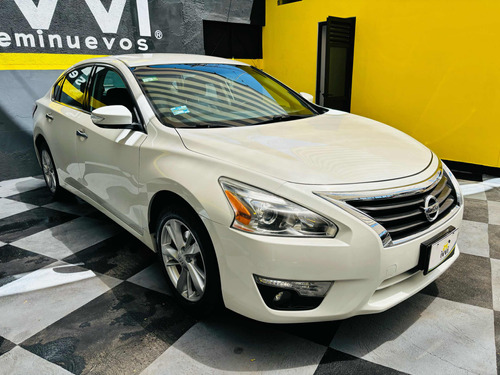 Nissan Altima 2.5 Advance Navi Cvt