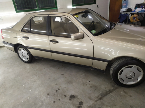 Mercedes-benz 250 C250