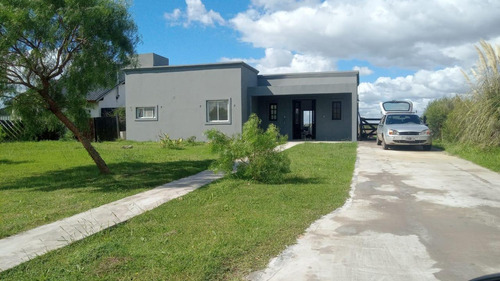 Casa En Venta San Sebastian - Area 11