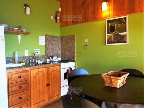 Turístico En Venta Ubicado En Llao-llao, Bariloche