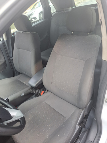 Chevrolet Corsa 1.8 Maxx Flex Power 5p