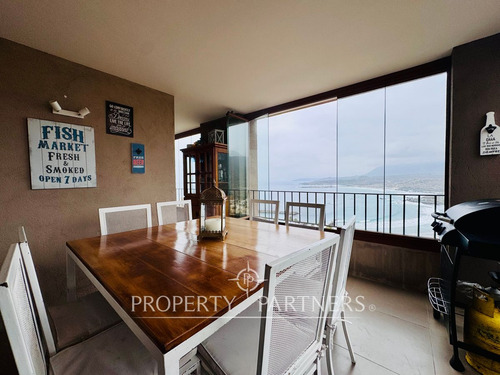 Departamento Con Espectacular Vista En Balneario E...