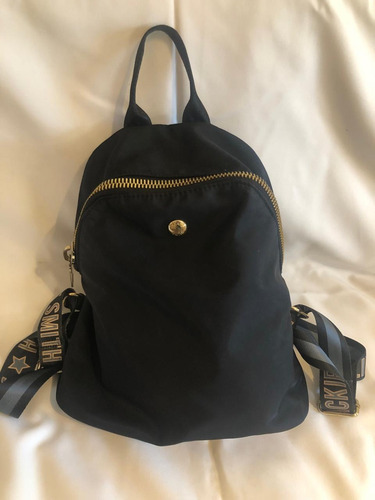 Mochila Jackie Smith Color Negro Usada. Divina Y Práctica Negro Liso