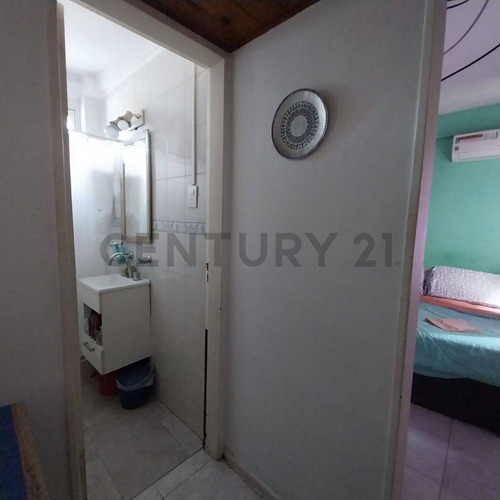 Venta Departamento Pompeya 2 Ambientes