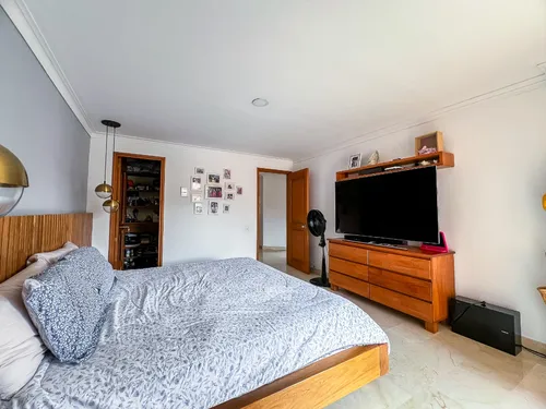 Vendo Apartamento En El Segundo Parque De Laureles - Medellín