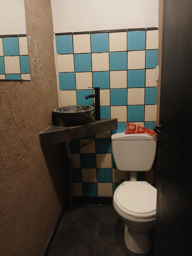 Local Comercial En Alquiler Sobre Avenida En Monte Grande - Dardo Rocha Al 400
