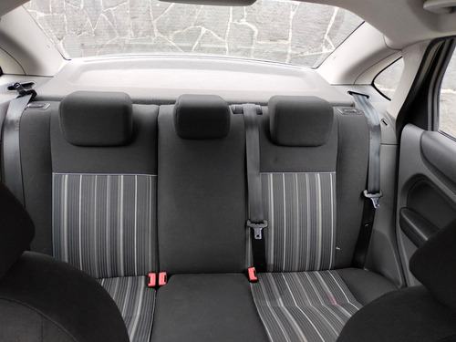 Ford Focus Sedan Ambiente At
