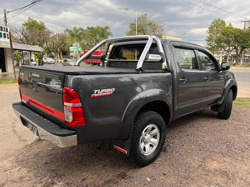 Toyota Hilux 3.0 Cd Sr 171cv 4x2 - B3