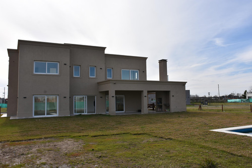 Casa En Venta Ubicado En Terravista, General Rodríguez, G.b.a. Zona Oeste