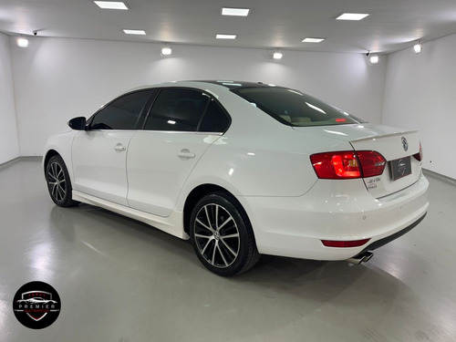 Volkswagen Jetta 2.0 TSI HIGHLINE 211CV GASOLINA 4P TIPTRONIC