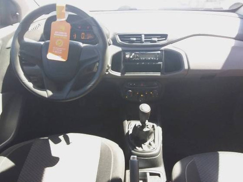Imagem 3 de 9 de Chevrolet Onix 1.0 Mpfi Lt 8v Flex 4p Manual