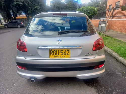 Peugeot 207 1.6 Compact Xs