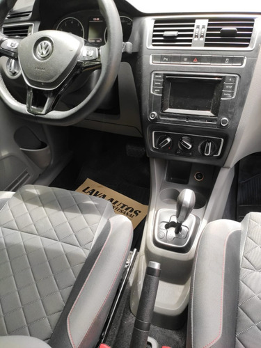 Volkswagen Suran