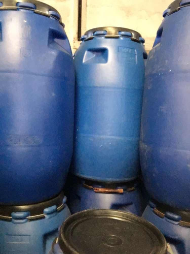 Tambor Plastico 200 Litros Y 120 Lts (Usado)