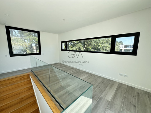 Casa En Alquiler En Barrio Rumenco