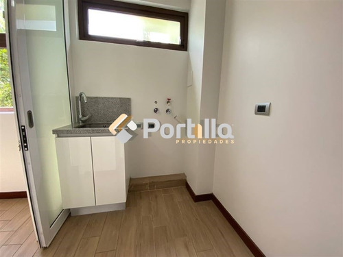 Departamento En Arriendo Ubicado En Estoril