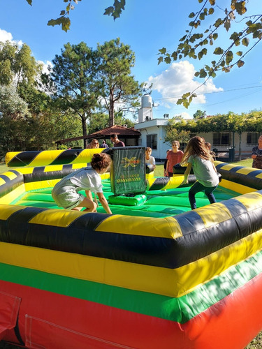 Imagen 3 de 10 de Alquiler De Inflables Plaza Blanda Juegos De Salón Y Livings