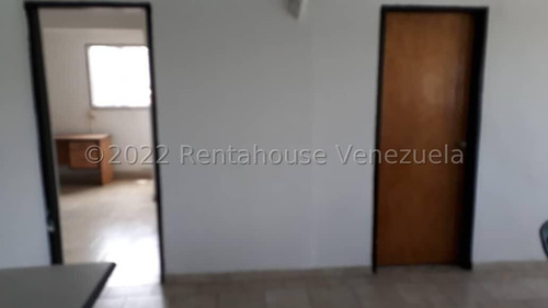 Imagen 4 de 14 de Leida Falcon Rentahouse Vende Edificio En La Candelaria Valencia 22-20232 Lf