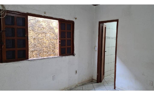 Imagem 5 de 30 de Proximo Da Praça / Casa Espaçosa/ Otimo Preço. - 24813