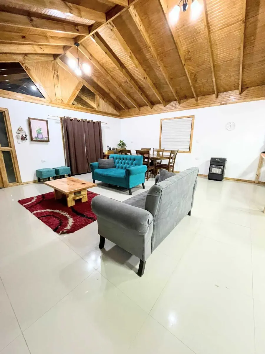 Imagen 3 de 24 de Cómoda Casa En Terreno De 1.250 M2 4d/2b (175051)