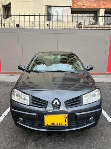 Renault Megane || 2.0 L