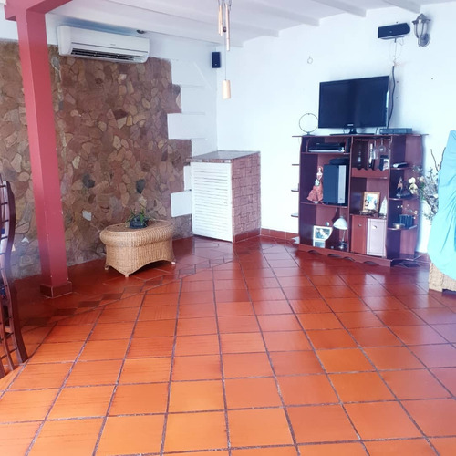 Imagen 10 de 14 de Se Vende Casa Urb. La Caracola Iv Ve02-632sj-myf