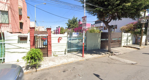 Venta De Departamento En Col. Zapotitla, Tlahuac (3er Piso) Sh05