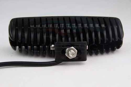 Imagen 6 de 7 de Lampara Led Caminero Cree 18 Wats Auto Omnibus Camion