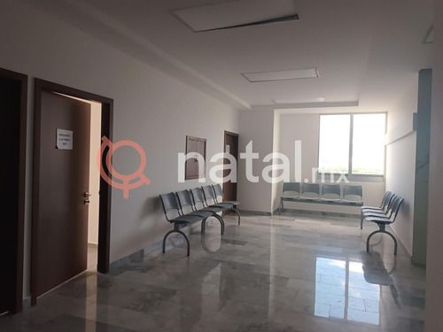 Local Consultorio En Renta Hospital Mac Santa Julia Leon